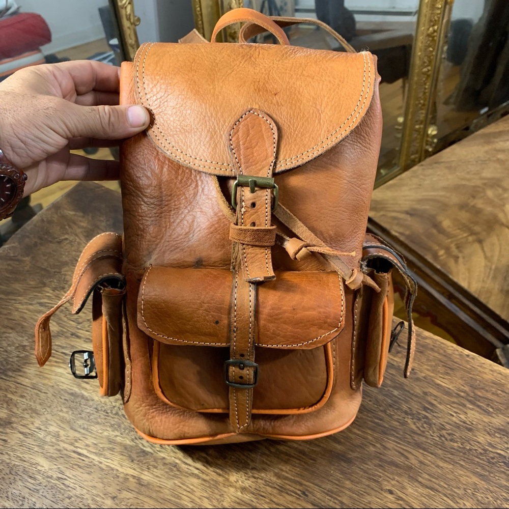 Vintage women leather backpack